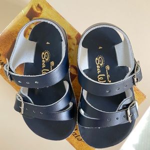 COPY - Traditional baby sandals, Navy